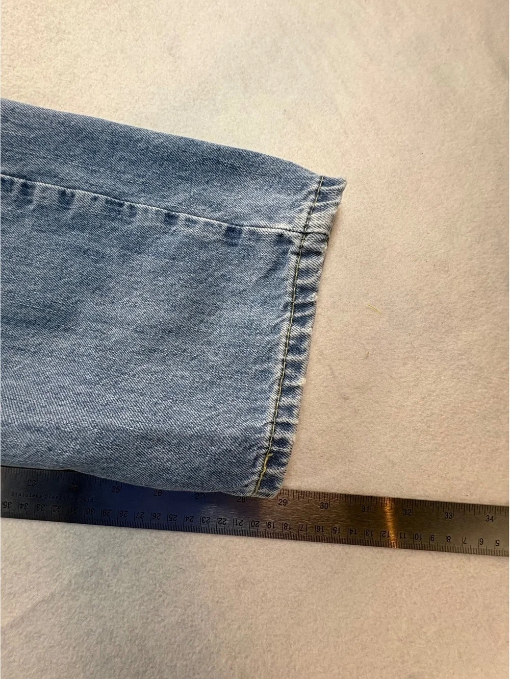 Levi’s 505 Men’s Jeans W36 L30 Light Wash Straight Leg Relaxed Fit Denim